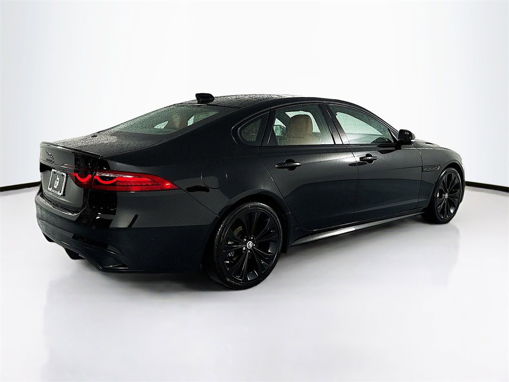 New 2024 Jaguar XF R-Dynamic SE image 5