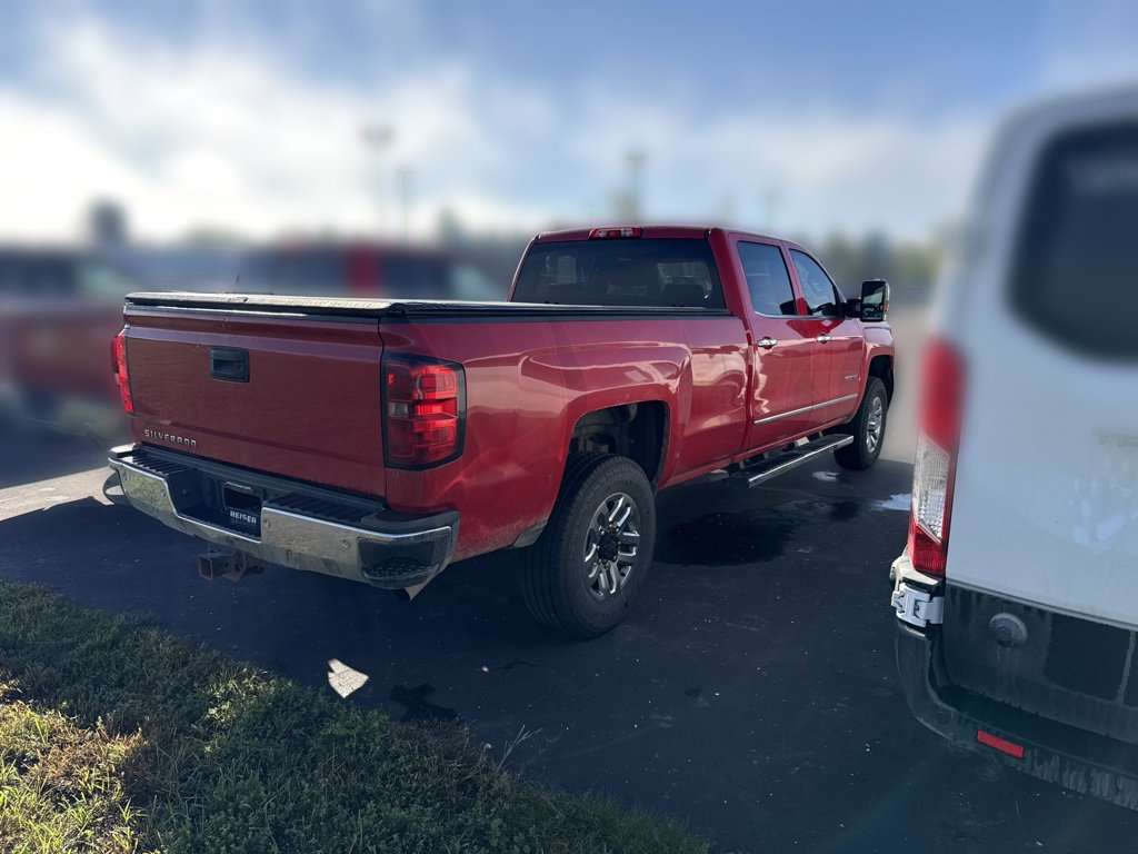 Used 2015 Chevrolet Silverado 3500 LTZ w/ LTZ Plus Package AWD/4WD image 4