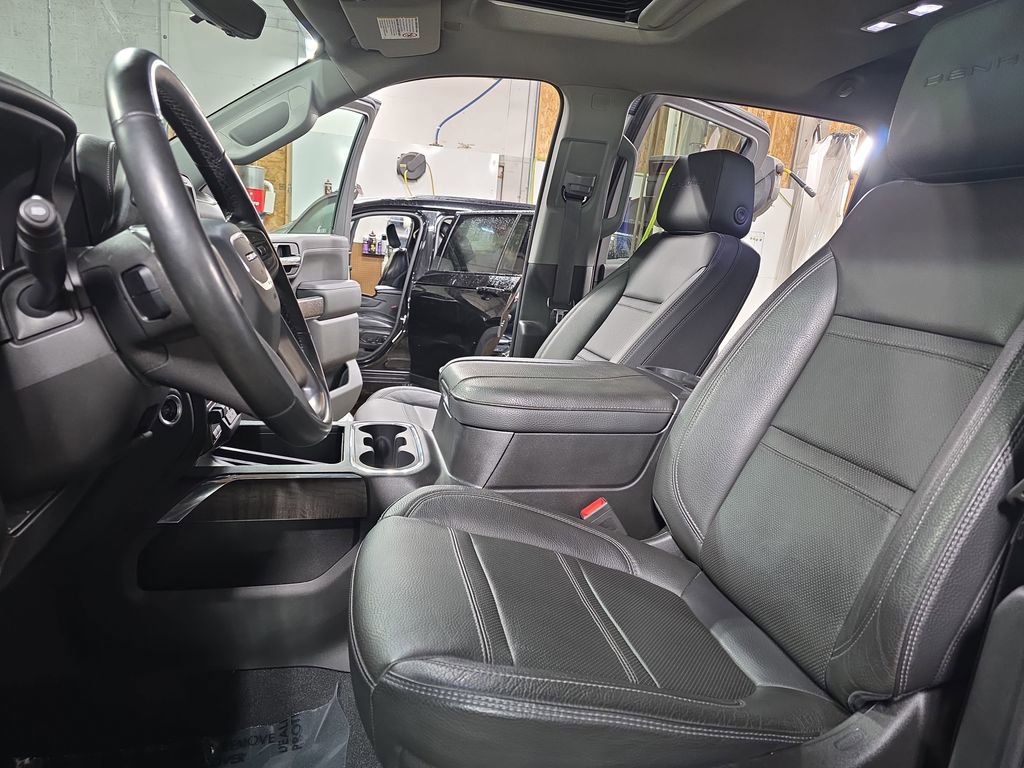 Used 2023 GMC Sierra 2500 Denali w/ Denali Ultimate Package image 14