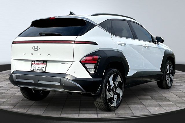 Used 2025 Hyundai Kona Limited AWD/4WD image 6