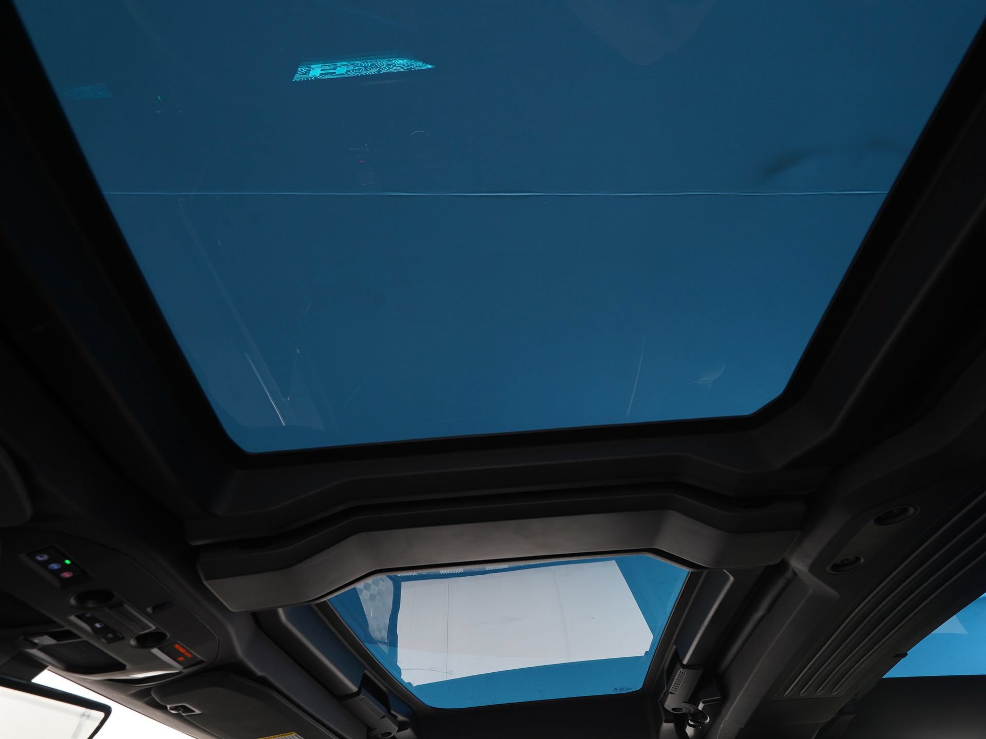 Used 2024 GMC Hummer EV 3X AWD/4WD image 27
