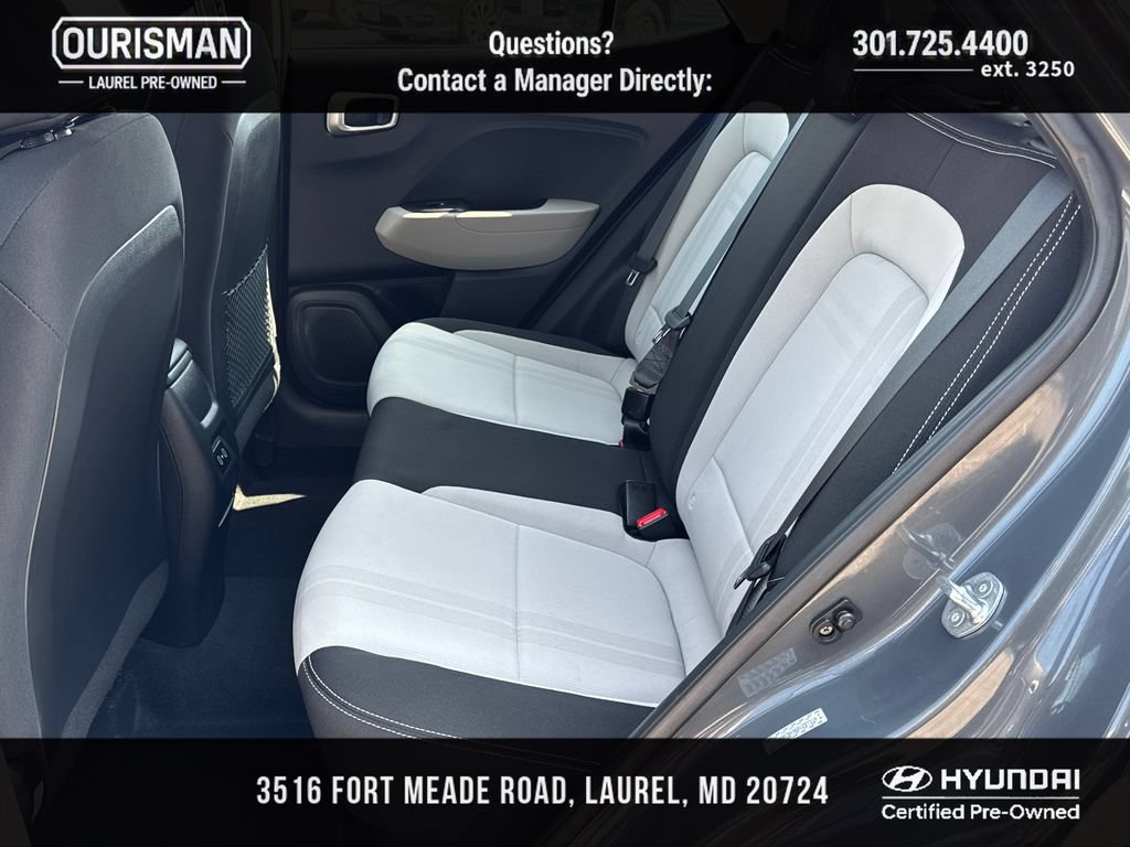 Certified 2024 Hyundai Venue SEL FWD image 19