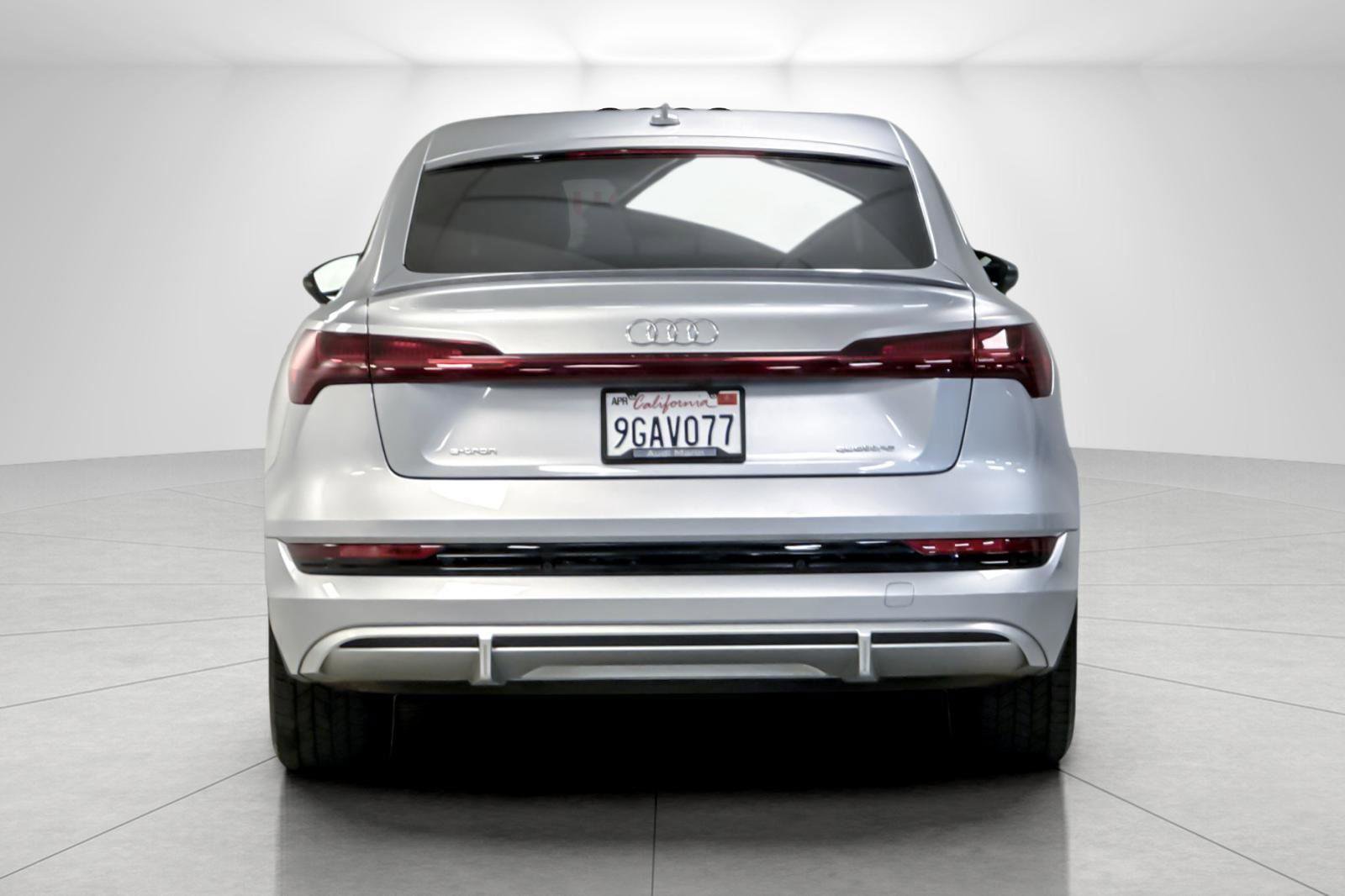 Certified 2023 Audi e-tron Premium Plus w/ Premium Plus Package image 4