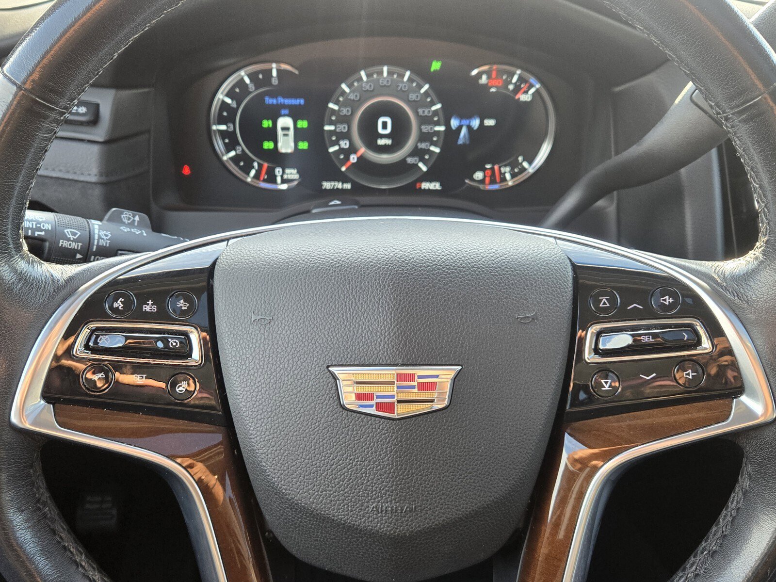 Used 2020 Cadillac Escalade Luxury image 26