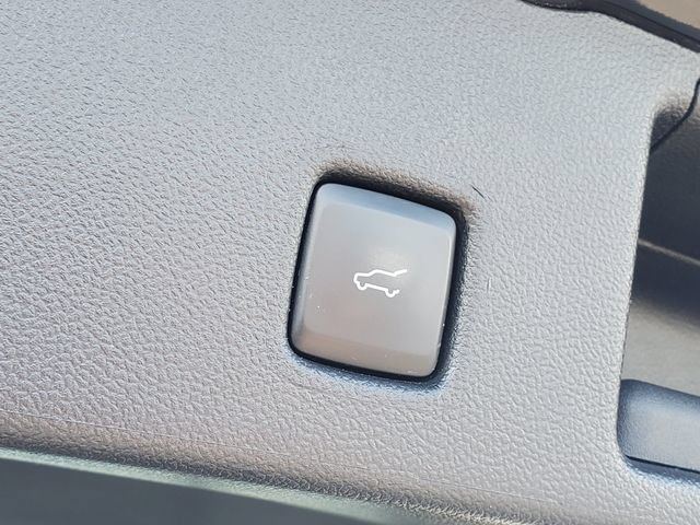 Used 2022 Ford Escape SEL AWD/4WD image 30
