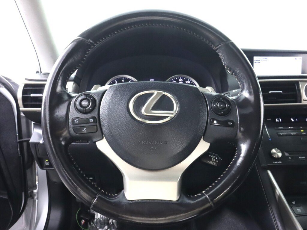 Used 2015 Lexus IS 250 w/ Navigation System Package RWD image 11