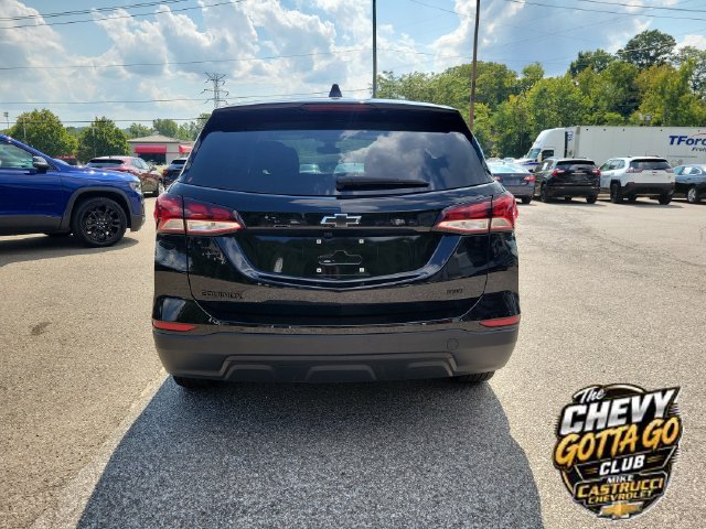 Used 2023 Chevrolet Equinox LS w/ LS Convenience Package AWD/4WD image 4