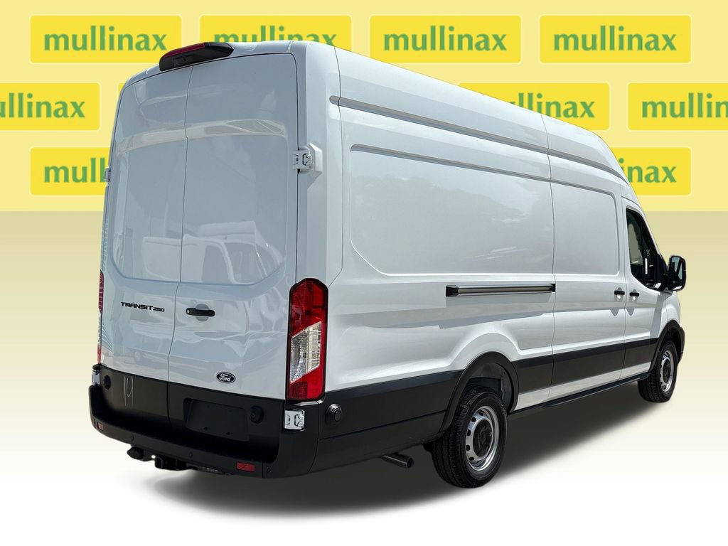 New 2026 Ford Transit 250 148 High Roof Extended w/ Load Area Protection Package RWD image 4