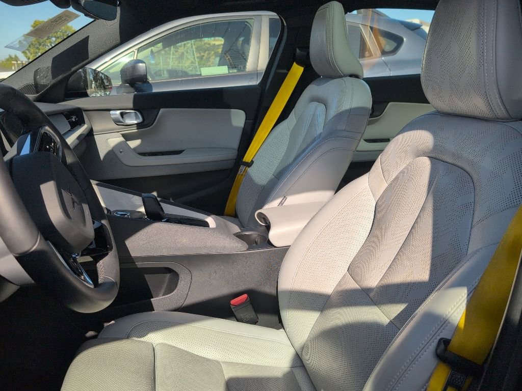 Used 2023 Polestar Polestar 2 w/ Pilot Pack AWD/4WD image 3