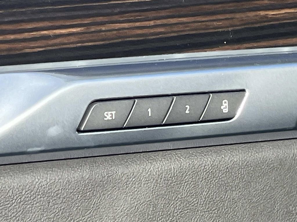 New 2026 Cadillac Escalade ESV Luxury w/ Touring Package image 28