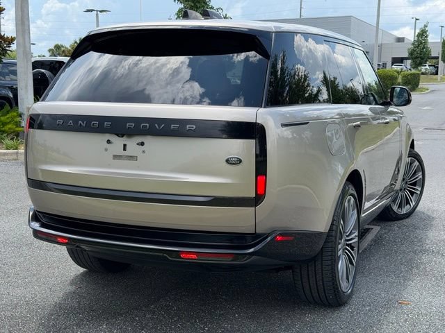 Used 2023 Land Rover Range Rover Autobiography AWD/4WD image 8