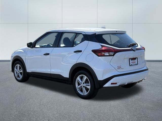 Used 2021 Nissan Kicks S FWD image 7