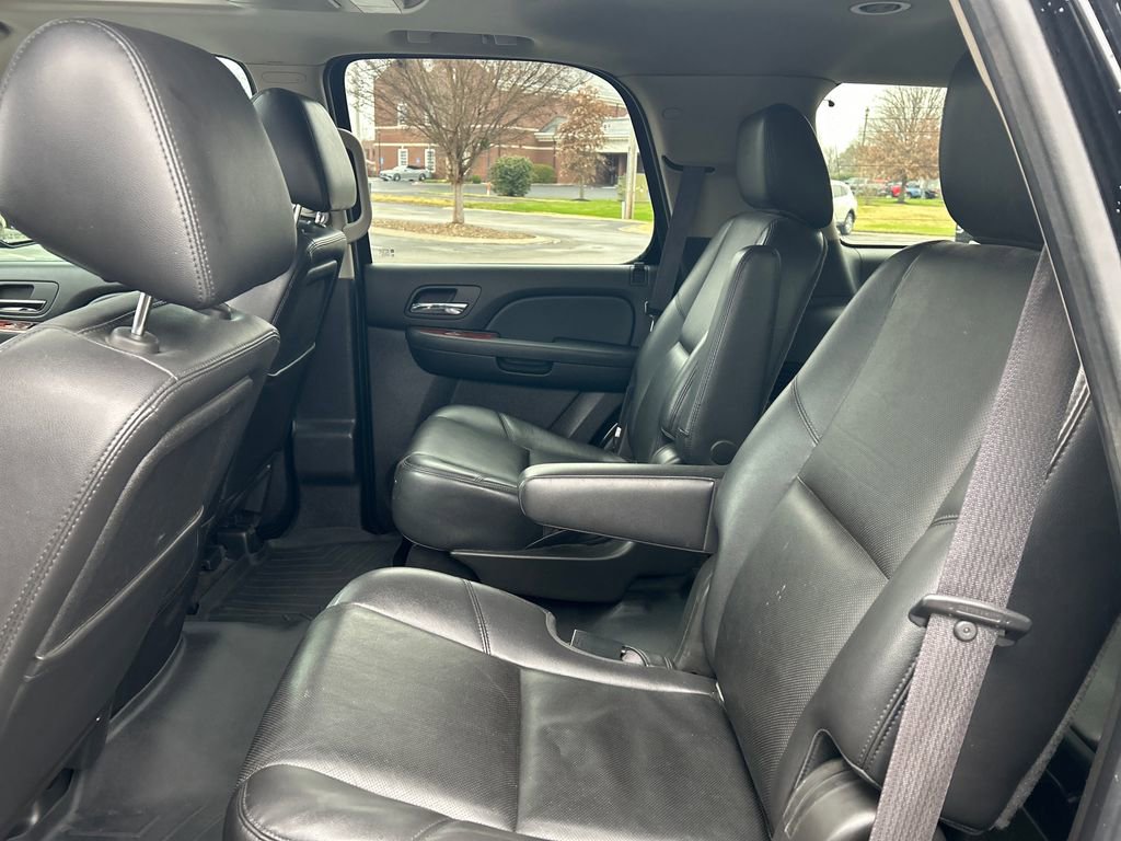 Used 2013 Chevrolet Tahoe LTZ image 23