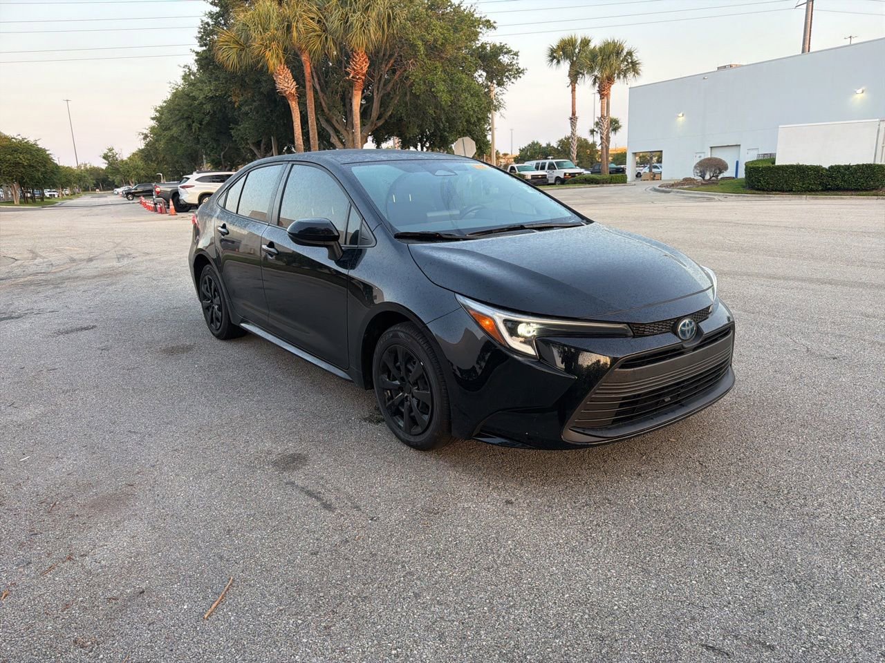 Used 2024 Toyota Corolla LE FWD image 7