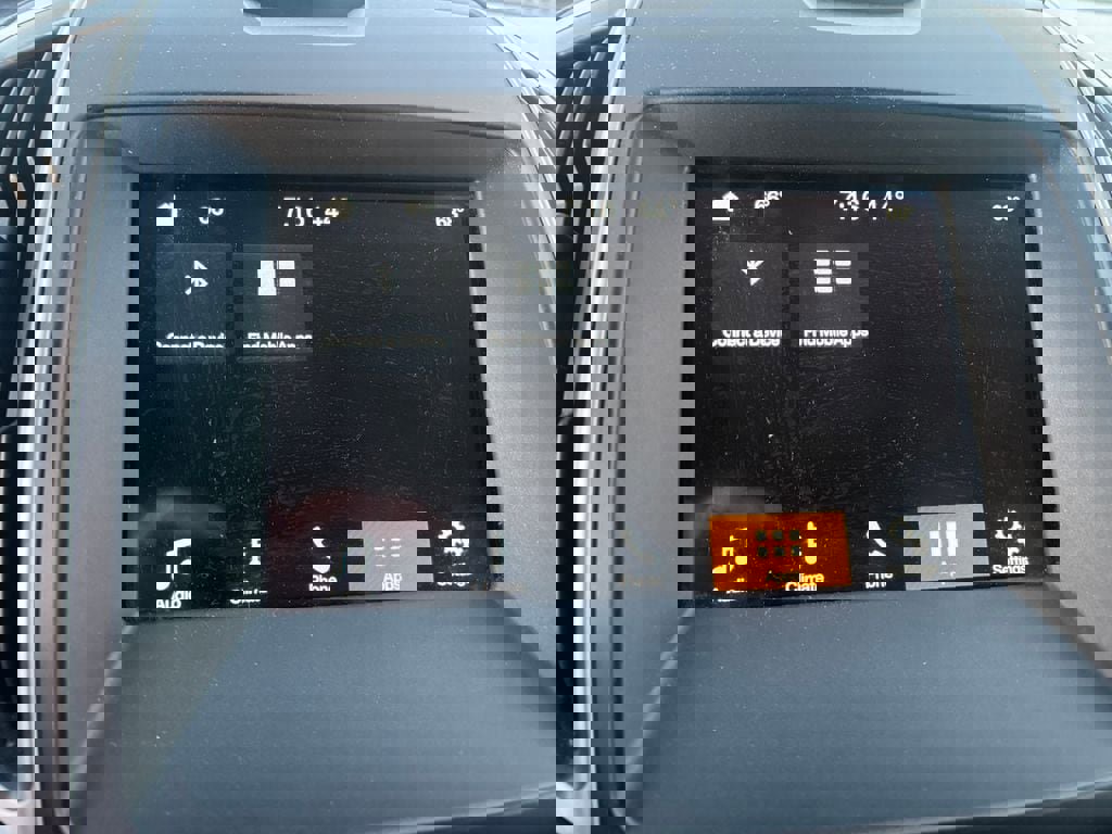 Used 2018 Ford Edge SEL w/ Equipment Group 201A image 8