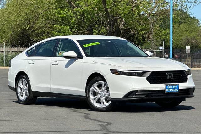 New 2026 Honda Accord LX image 2