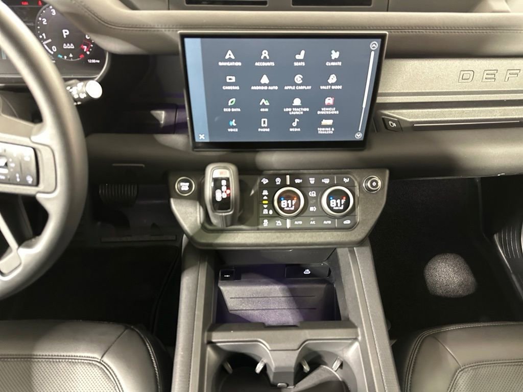 Used 2025 Land Rover Defender 130 Outbound AWD/4WD image 12