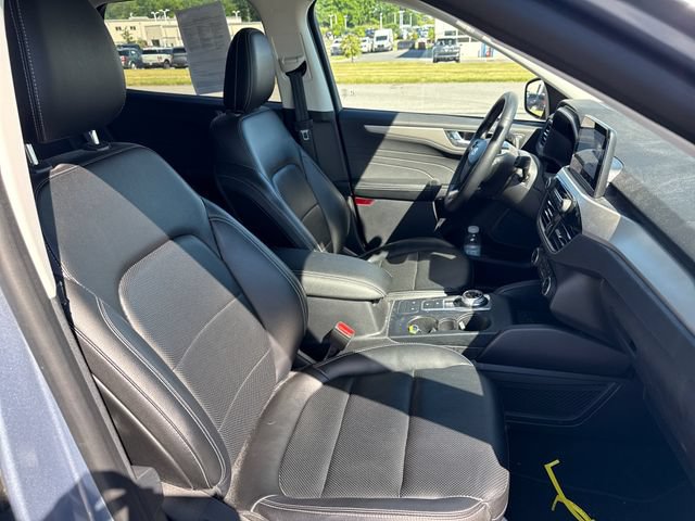 Used 2022 Ford Escape SEL w/ Technology Package AWD/4WD image 13