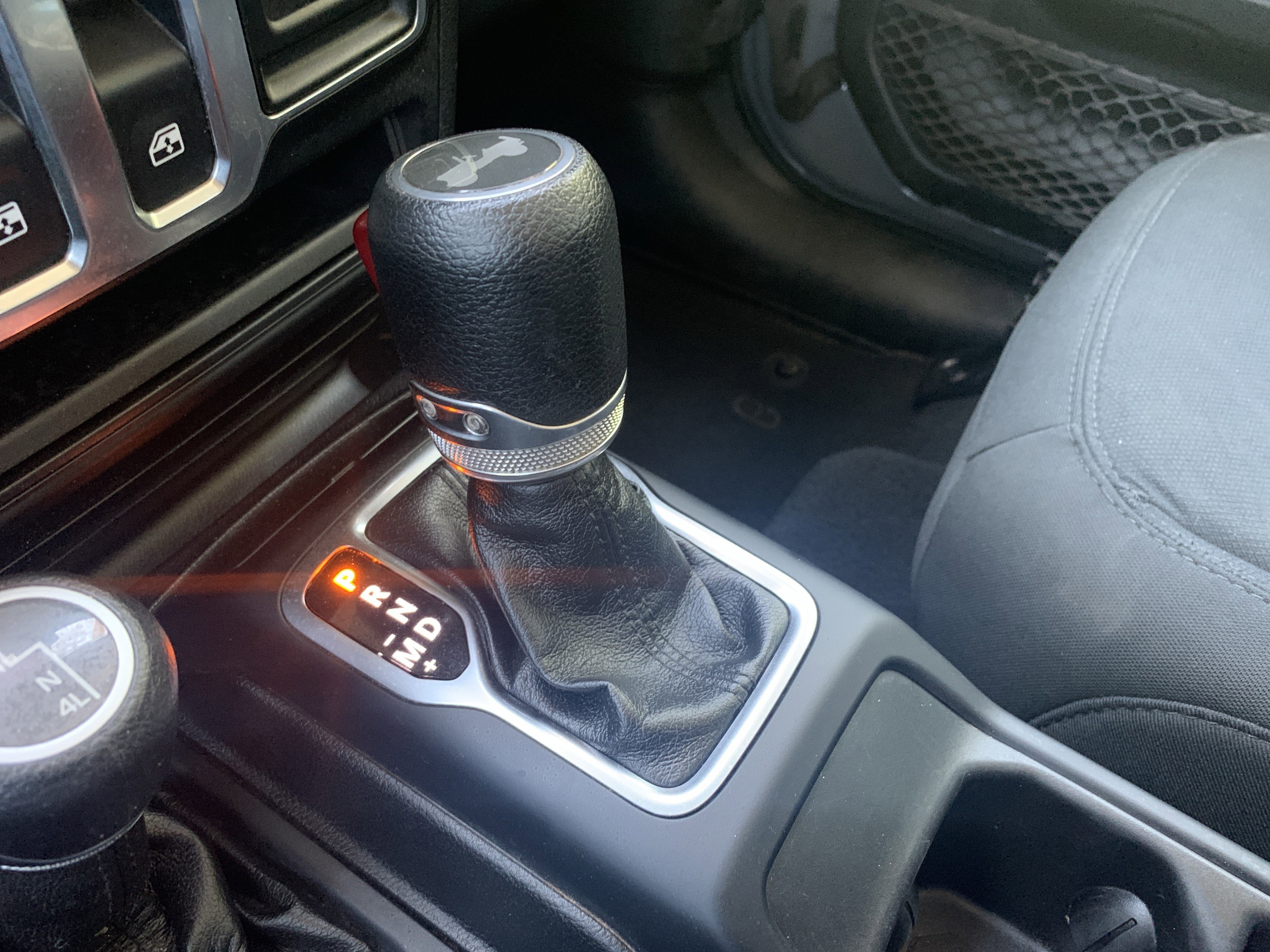 Used 2021 Jeep Wrangler Willys AWD/4WD image 24