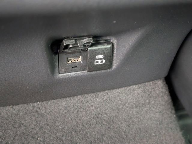 Used 2026 Toyota Camry SE w/ Convenience Package image 25