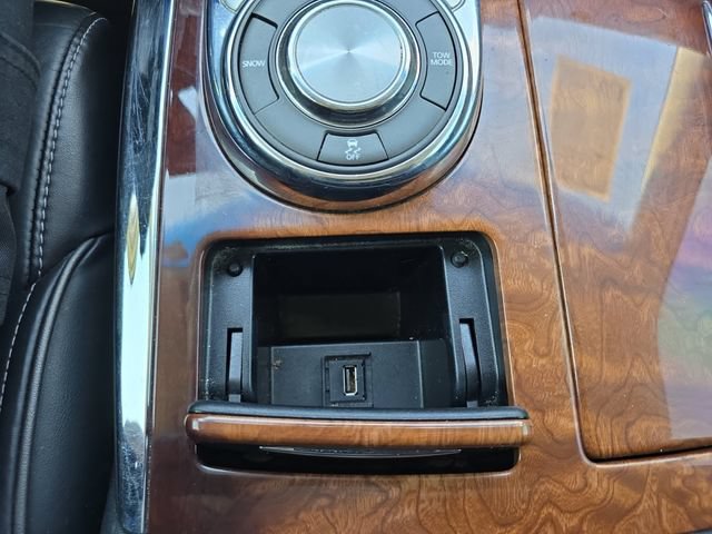 Used 2017 INFINITI QX80 2WD w/ Deluxe Technology Package image 6