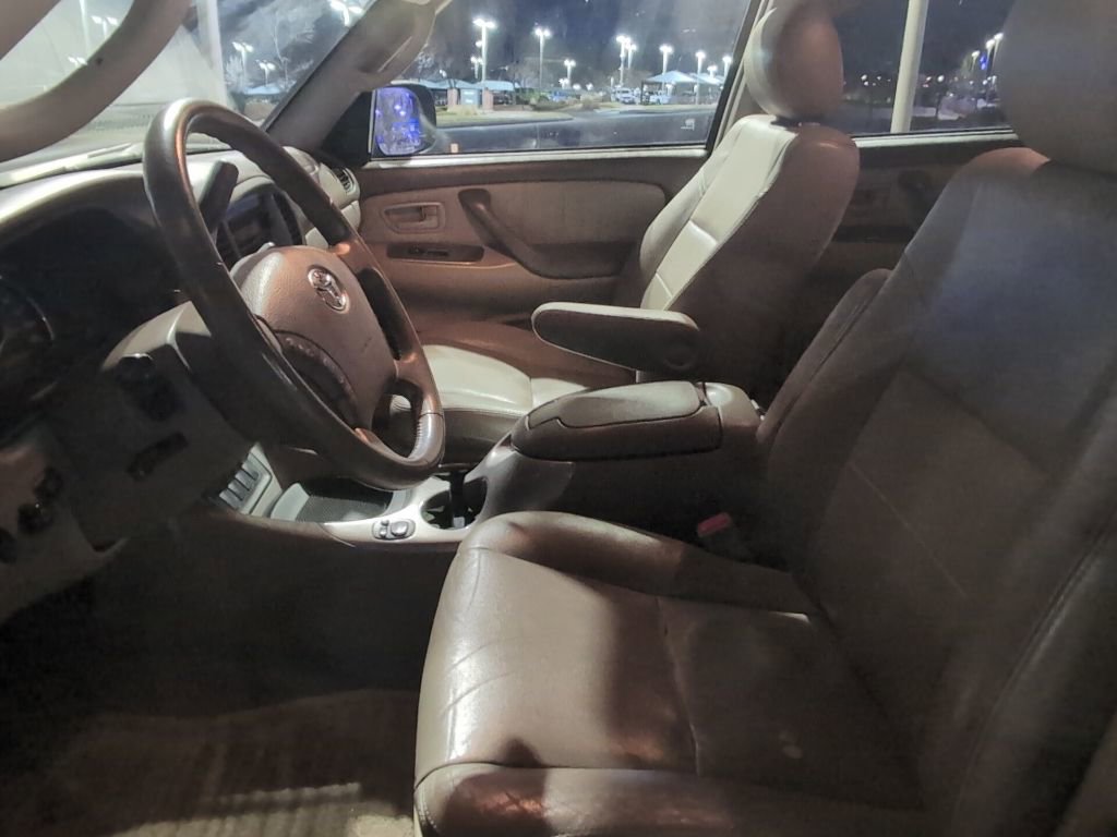 Used 2006 Toyota Sequoia Limited image 11