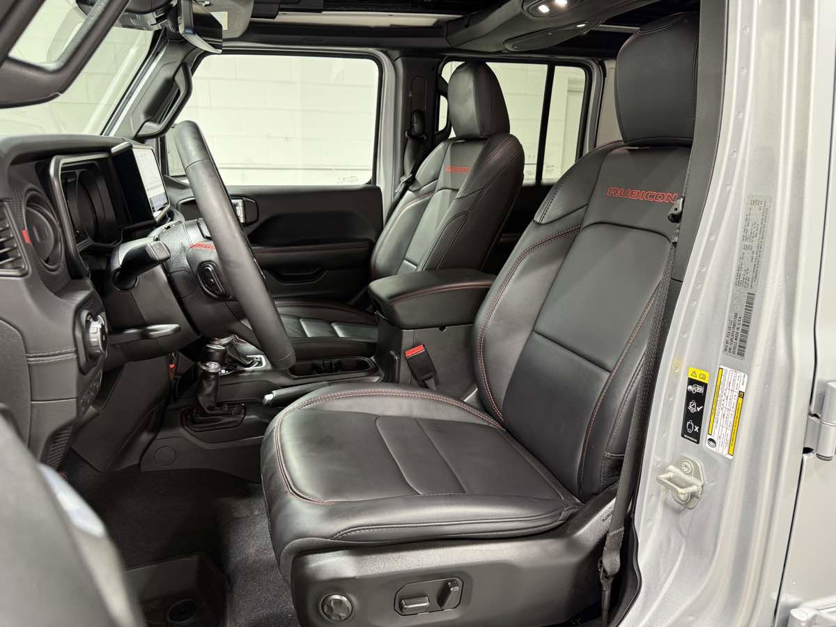 Used 2024 Jeep Wrangler Unlimited Rubicon image 15