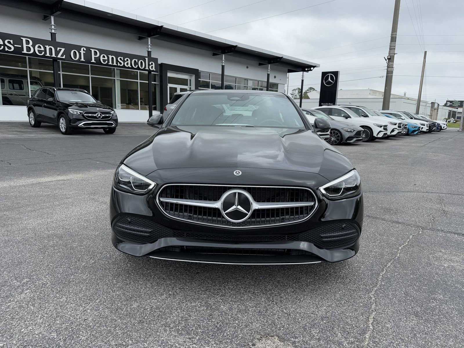 Used 2025 Mercedes-Benz C 300 Sedan image 8