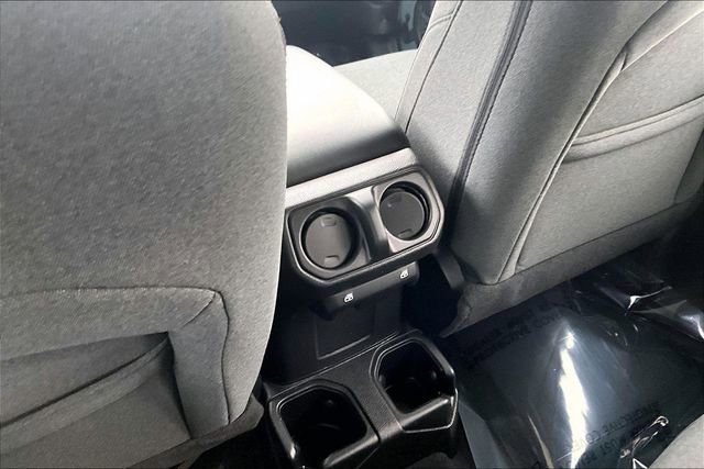 Used 2024 Jeep Wrangler Willys image 35