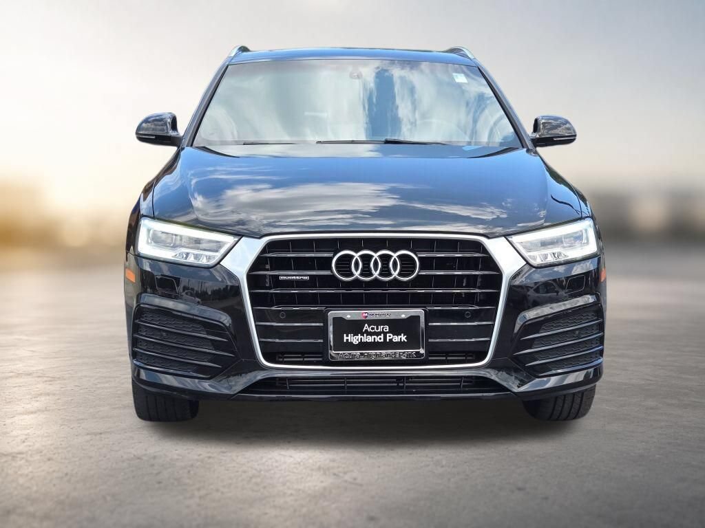 Used 2018 Audi Q3 2.0T Premium Plus w/ Premium Plus Package AWD/4WD image 4