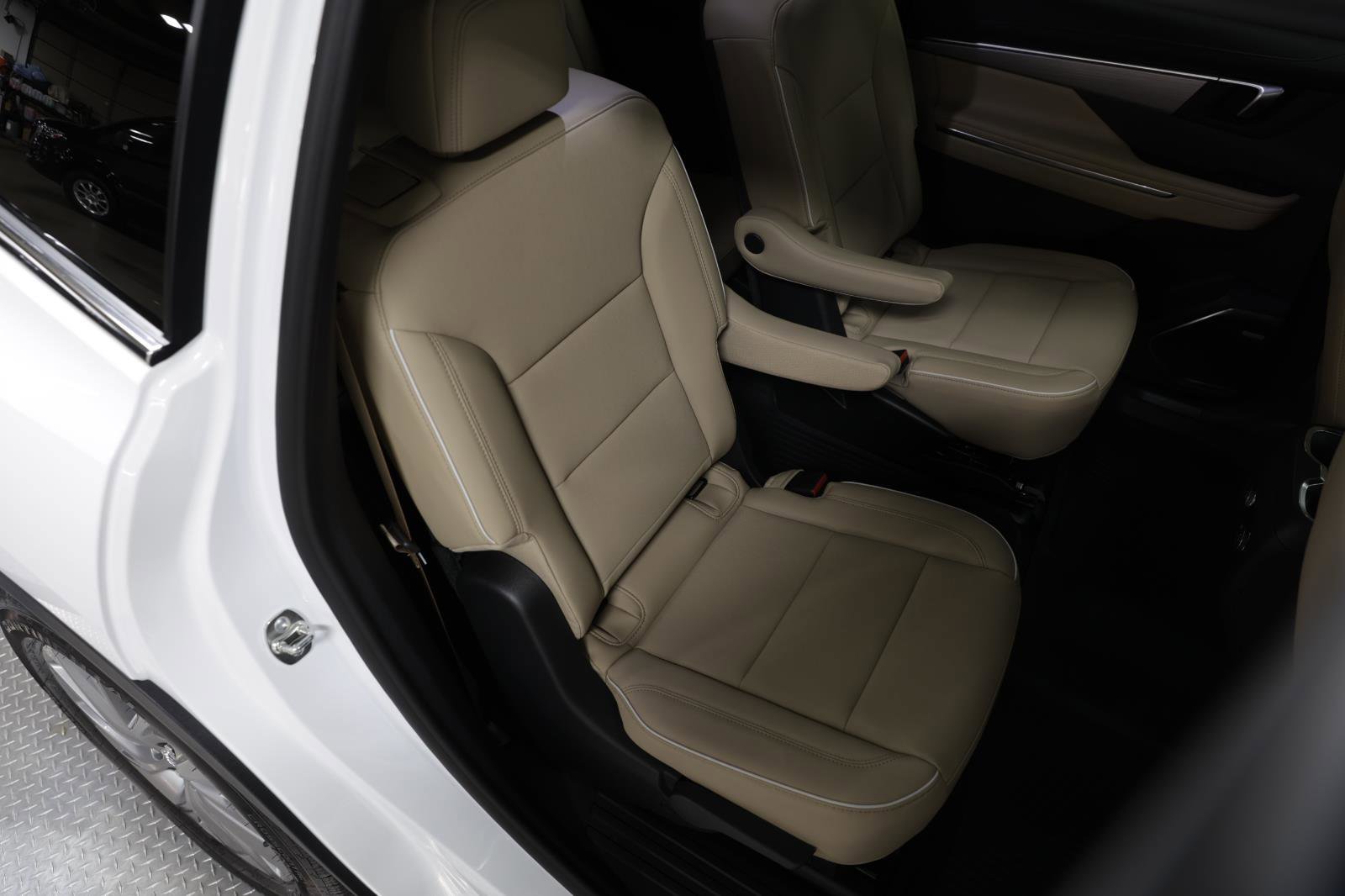 New 2026 Buick Enclave Preferred image 17