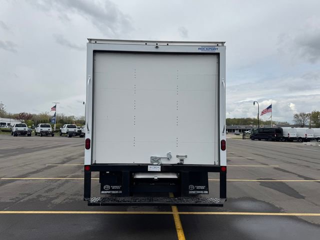 New 2027 Ford E-350 and Econoline 350 Super Duty w/ Power Equipment Group RWD image 4