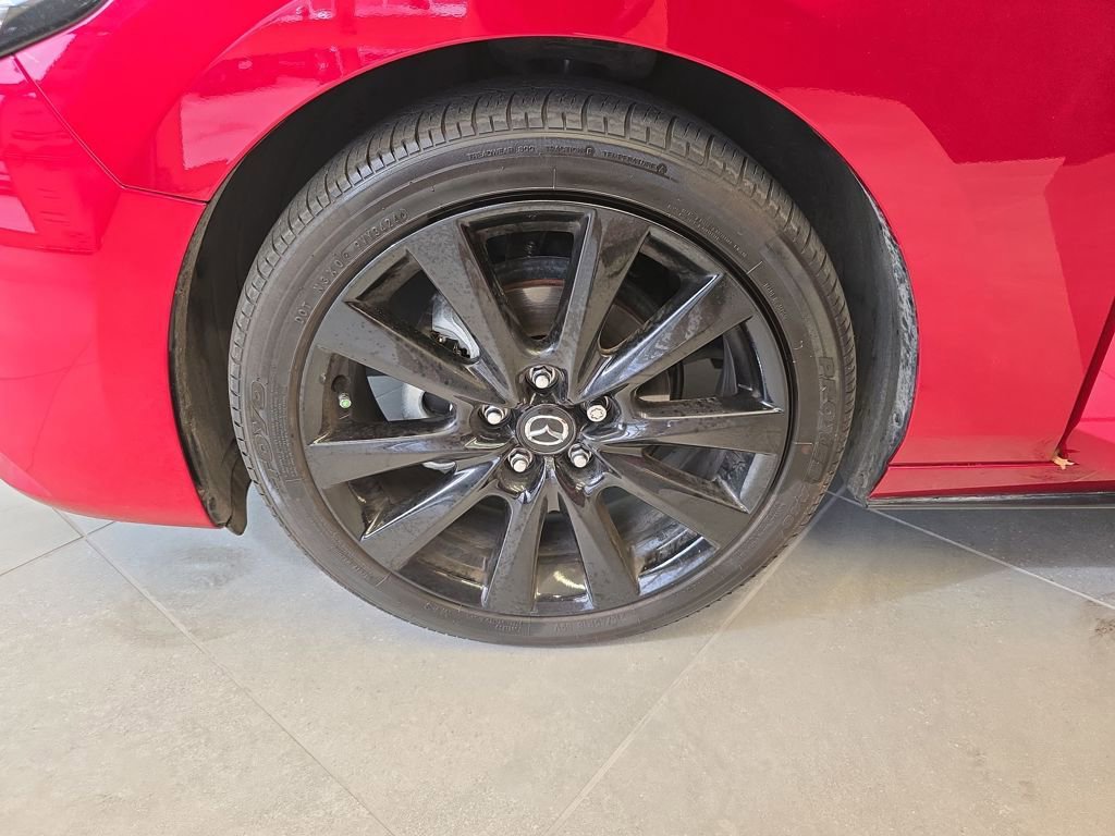 Used 2025 MAZDA MAZDA3 s image 31