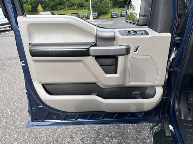 Used 2019 Ford F150 XLT w/ Equipment Group 302A Luxury AWD/4WD image 22