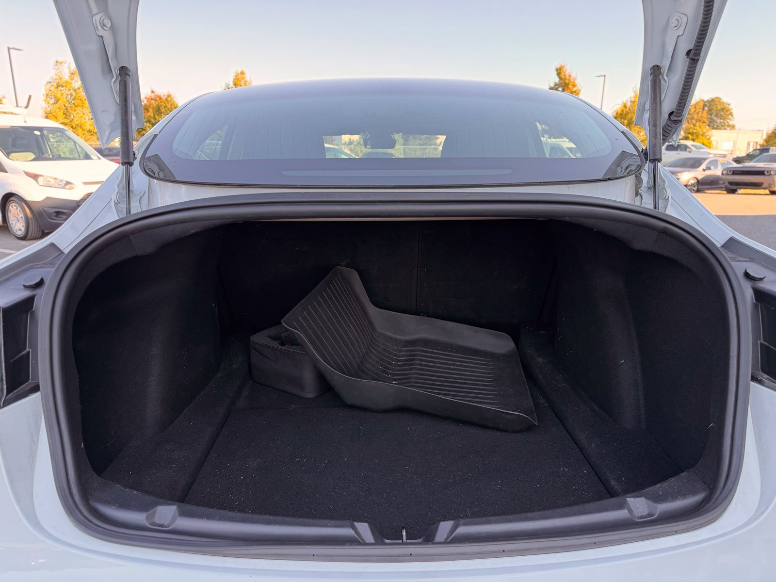 Used 2018 Tesla Model 3 Long Range AWD/4WD image 53