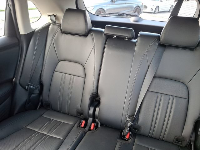 Used 2025 Honda HR-V EX-L image 18