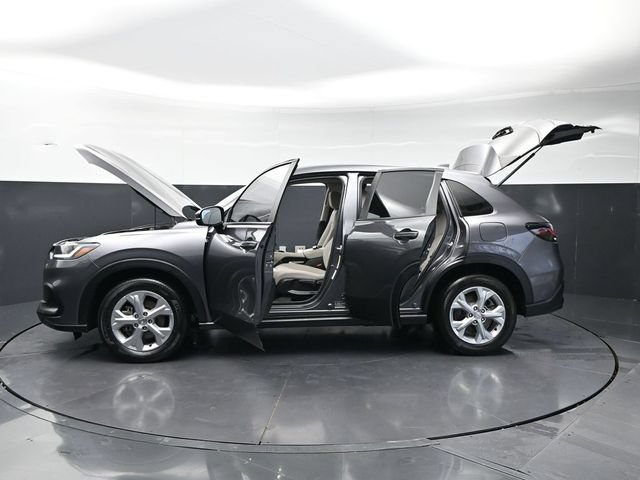 Certified 2025 Honda HR-V LX image 41