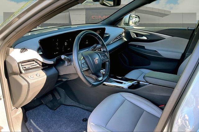 Used 2025 Buick Envista Avenir FWD image 12
