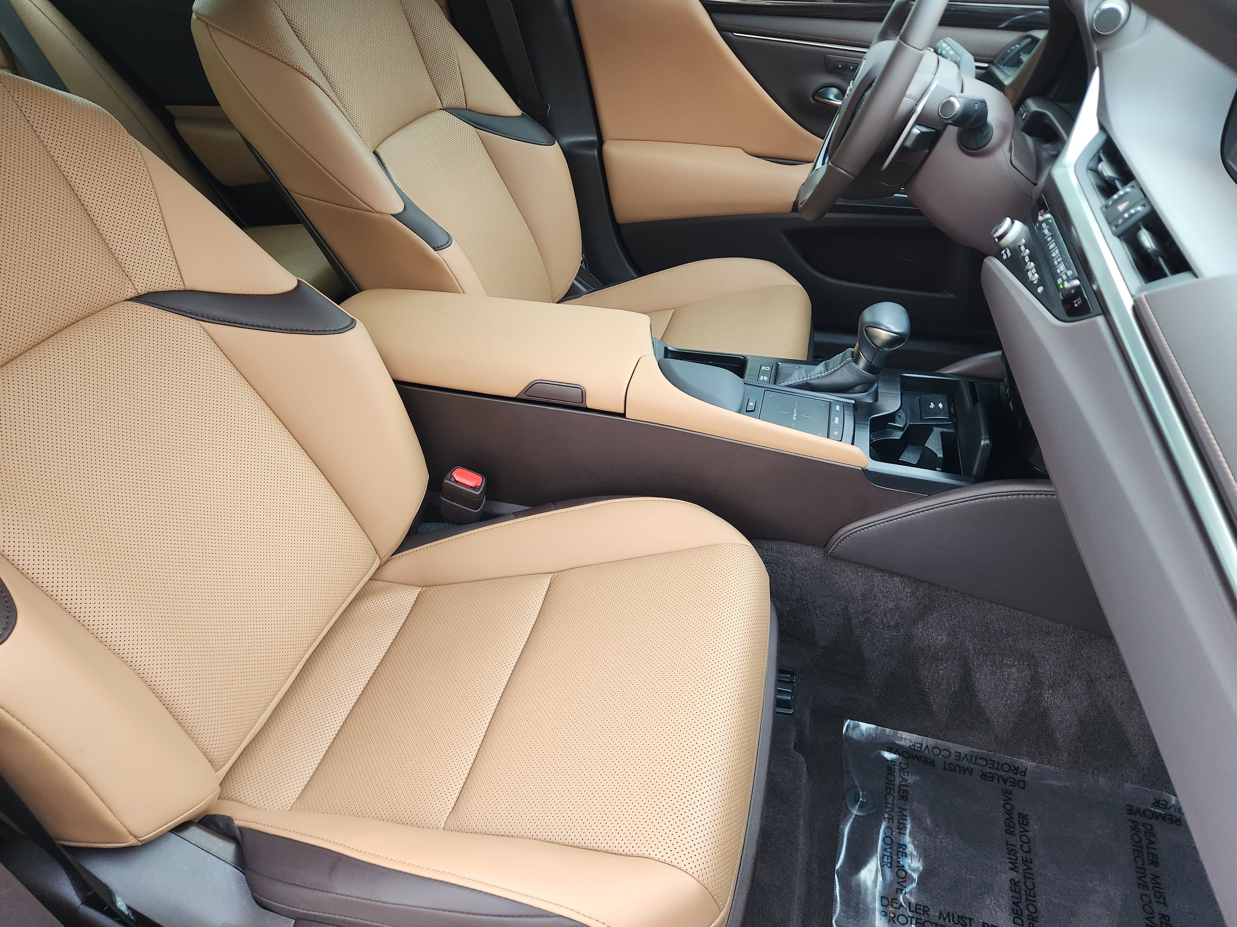 Used 2021 Lexus ES 300h w/ Premium Package image 15