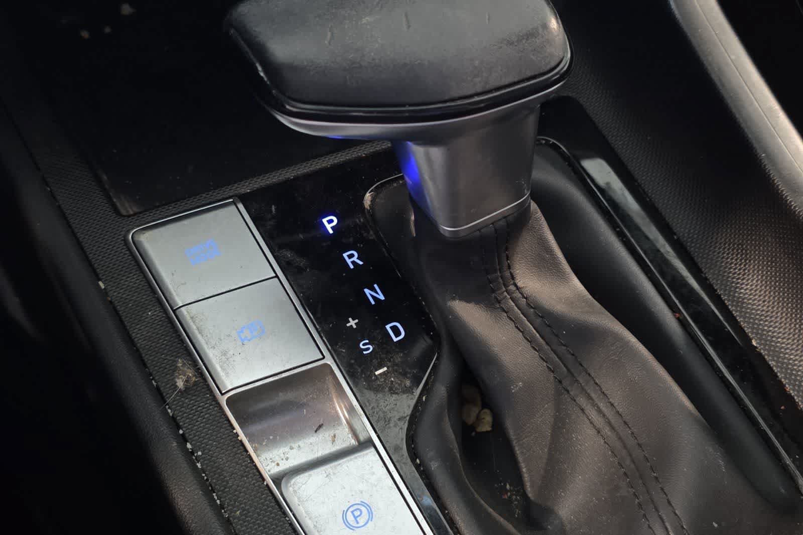 Used 2023 Hyundai Elantra SEL w/ Convenience Package FWD image 22