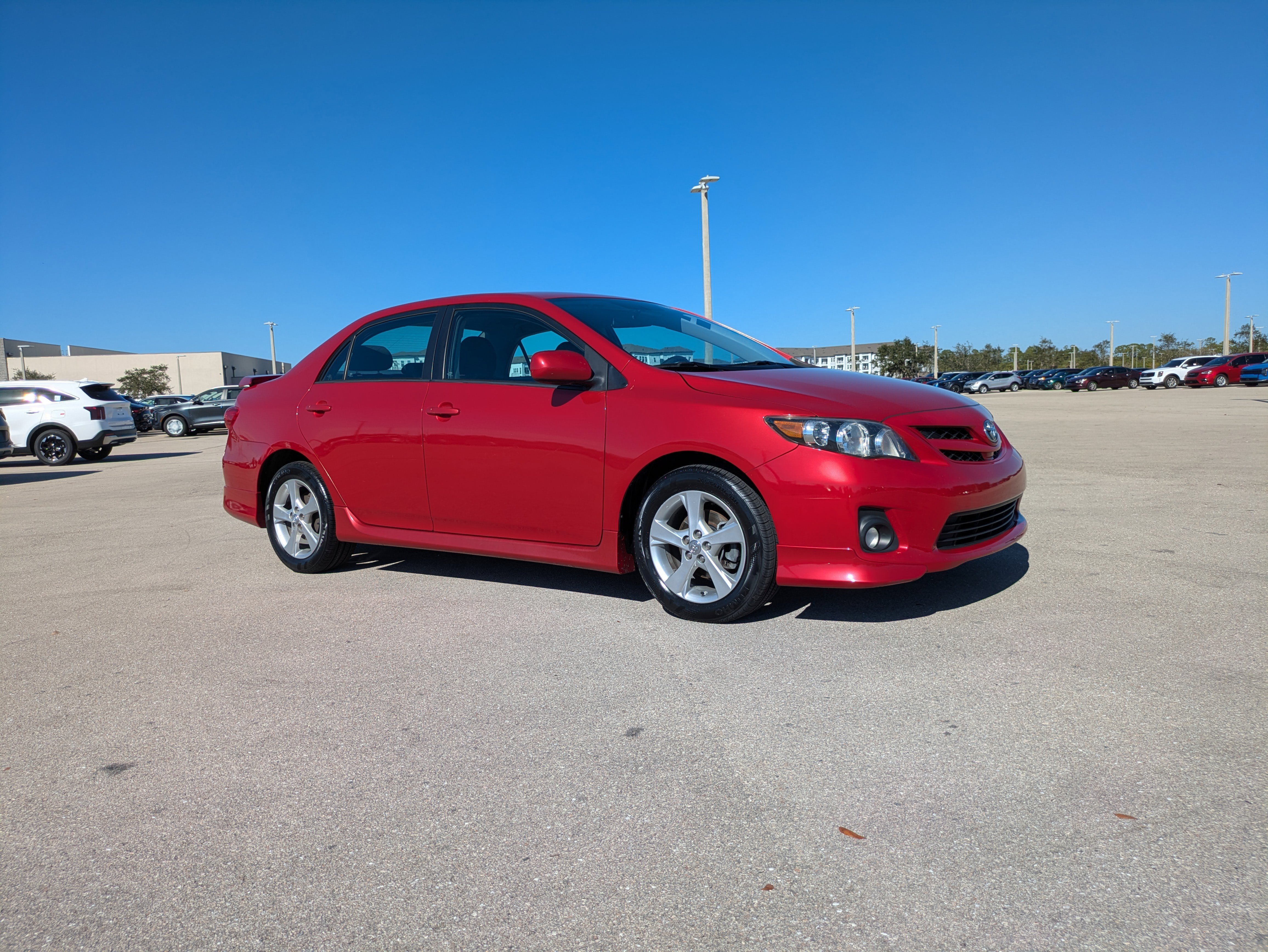 Used 2012 Toyota Corolla L image 2