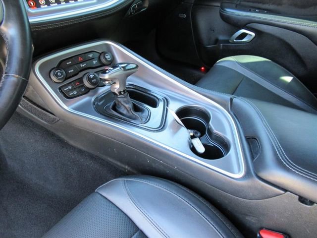 Used 2020 Dodge Challenger SXT w/ Plus Package image 15