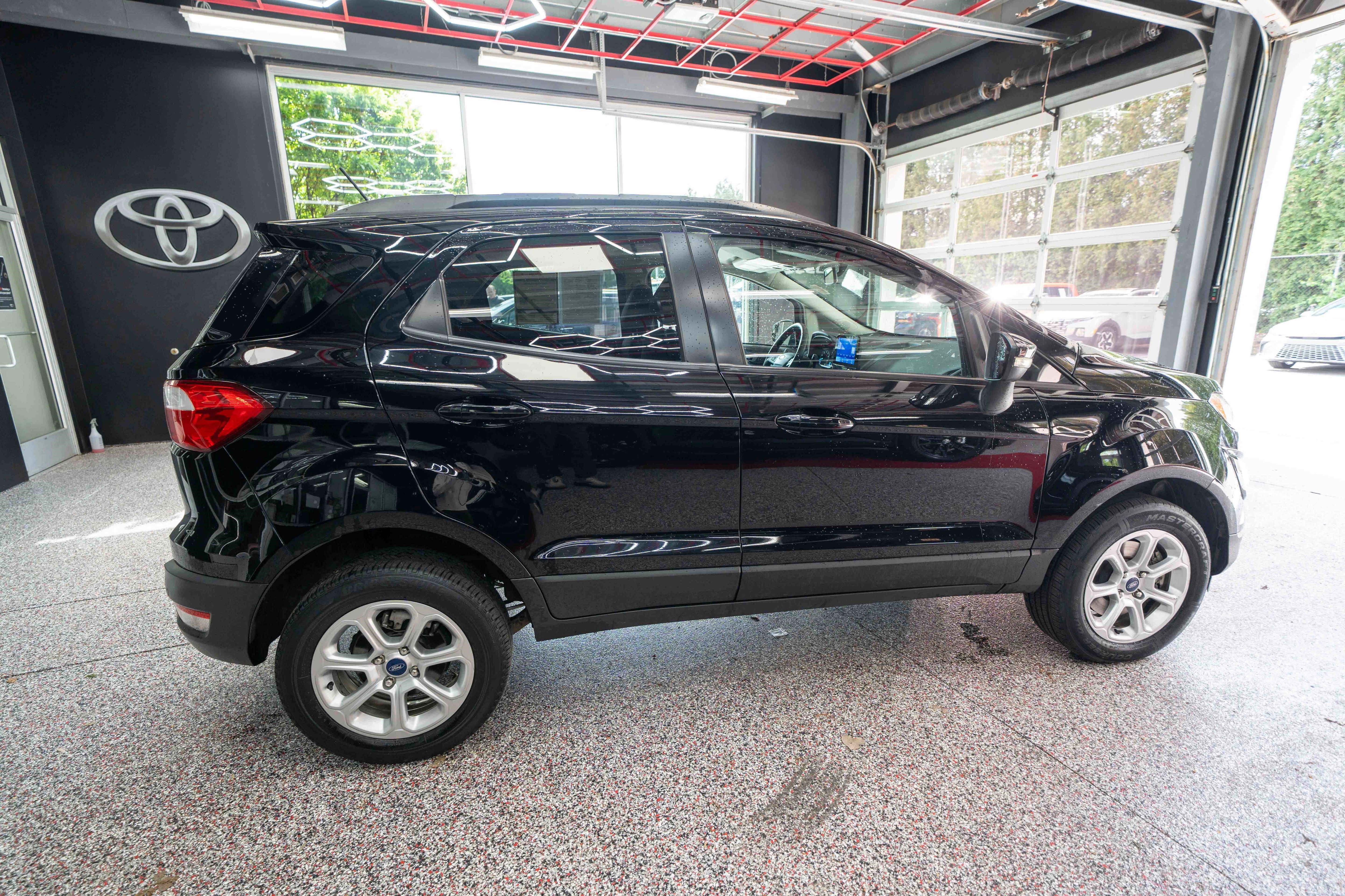 Used 2020 Ford EcoSport SE AWD/4WD image 4