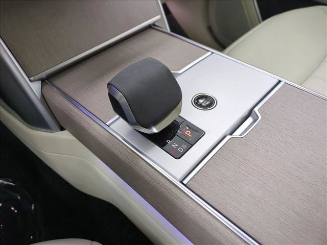 Certified 2024 Land Rover Range Rover SE AWD/4WD image 12