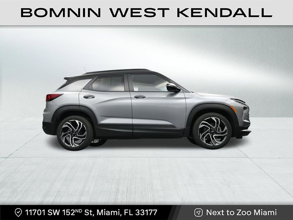 Used 2025 Chevrolet TrailBlazer RS image 26