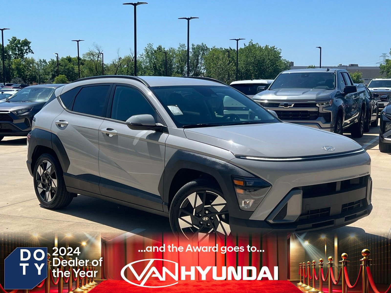 Used 2024 Hyundai Kona SEL w/ Convenience Package FWD image 1