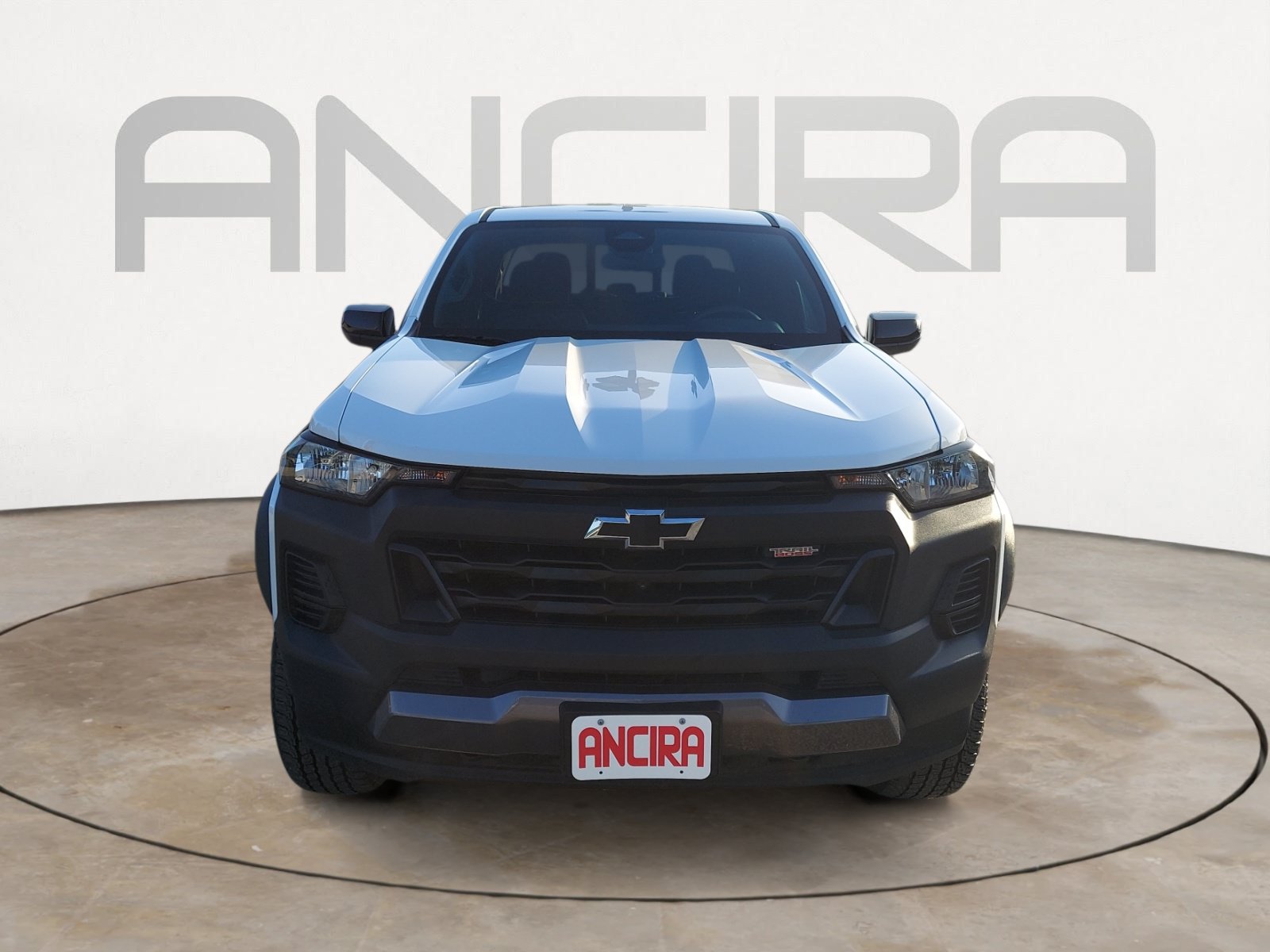 Used 2024 Chevrolet Colorado Trail Boss w/ Technology Package AWD/4WD image 5