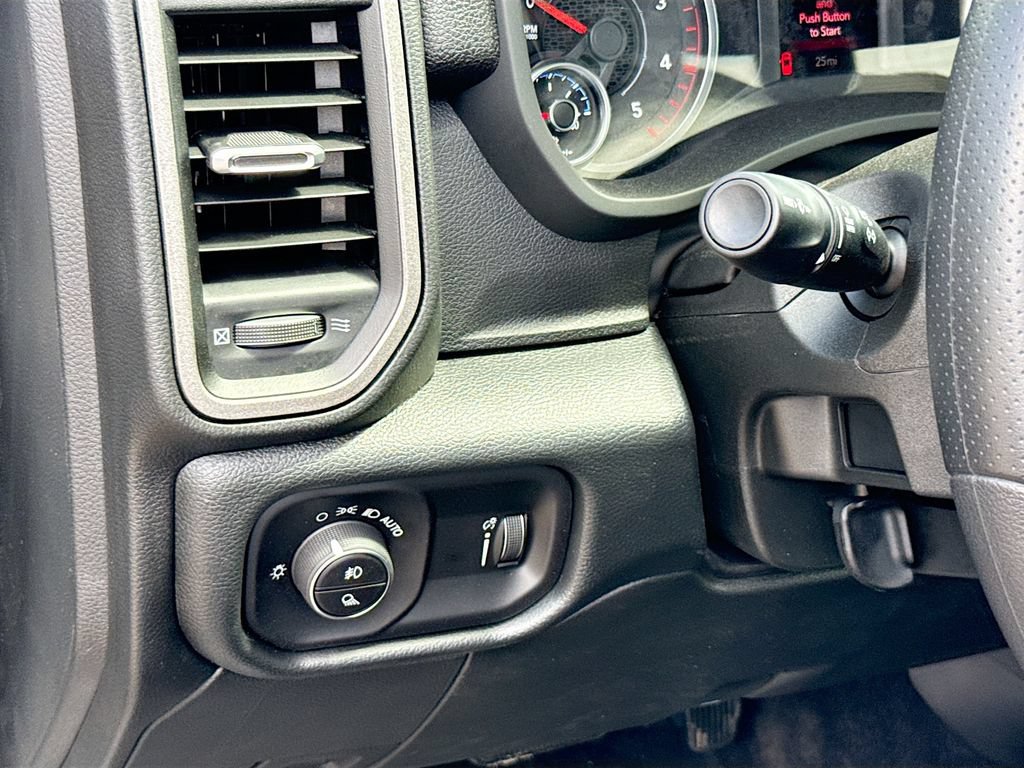 New 2026 RAM 2500 Warlock AWD/4WD image 10