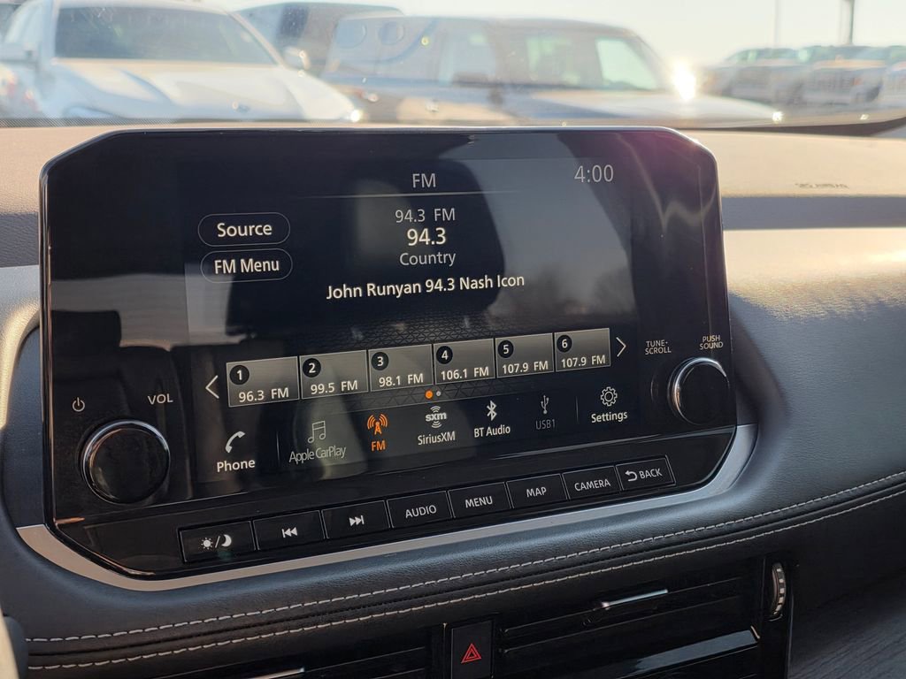 Used 2021 Nissan Rogue SL w/ Premium Package image 16