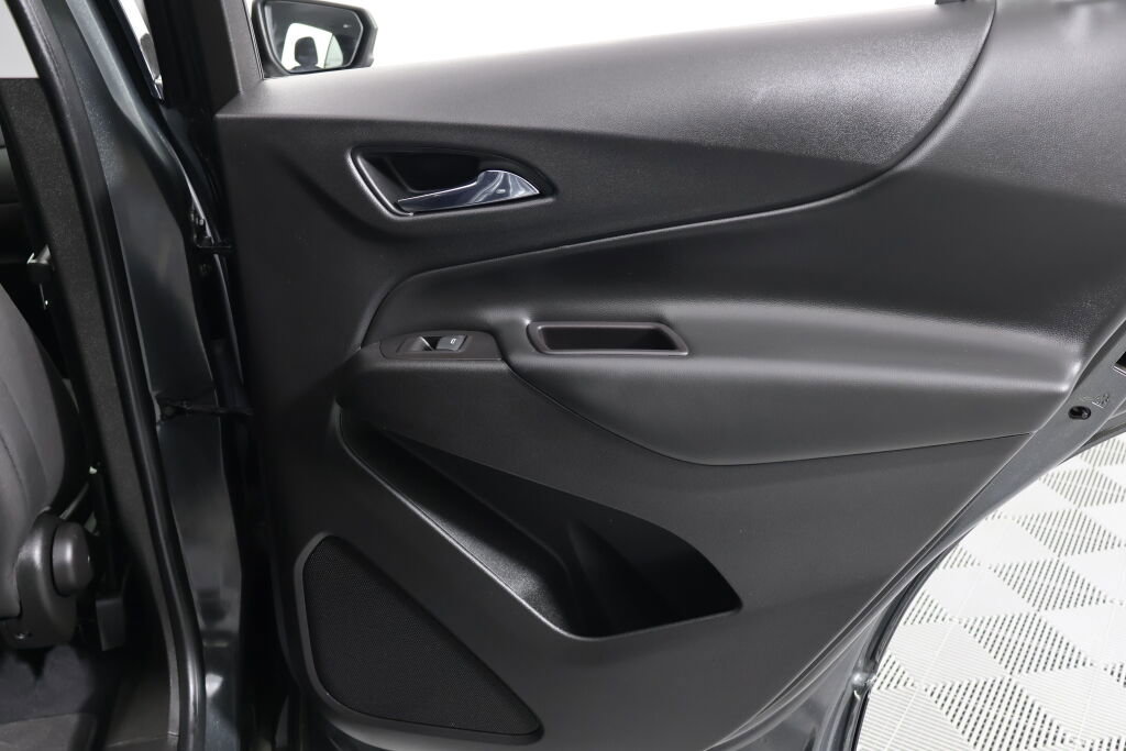 Used 2020 Chevrolet Equinox LT image 24